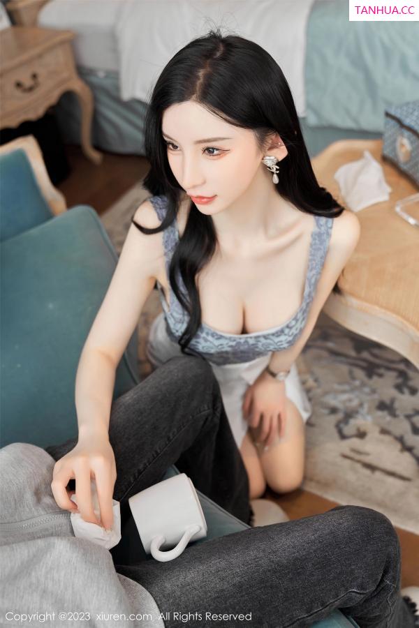 周于希dummy  [XiuRen]高清写真图 2023.05.26 No.6811 周于希Sally 香港旅拍第18张图片